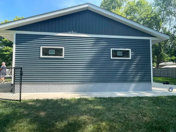 completed siding project